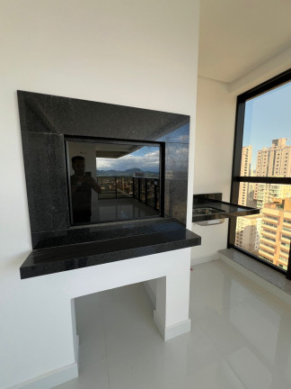 Imagem Apartamento com 4 Quartos à Venda, 176 m² em Meia Praia - Itapema Imagem Apartamento com 4 Quartos à Venda, 176 m² em Meia Praia - Itapema