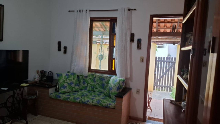 Imagem Casa com 2 Quartos à Venda, 100 m² em Xv De Novembro - Araruama Imagem Casa com 2 Quartos à Venda, 100 m² em Xv De Novembro - Araruama