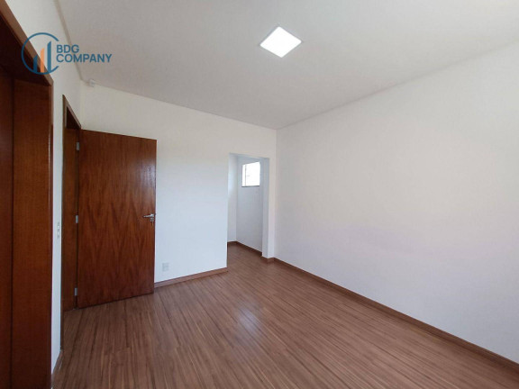 Imagem Casa com 3 Quartos à Venda, 133 m² em Jardim Virgínia - Irati Imagem Casa com 3 Quartos à Venda, 133 m² em Jardim Virgínia - Irati