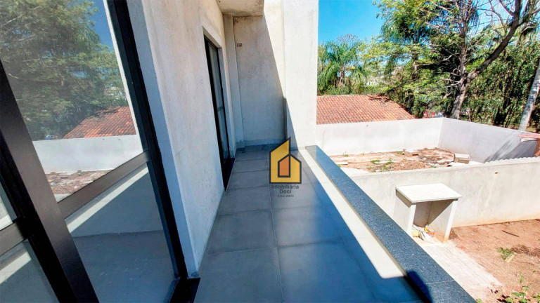 Imagem Sobrado com 3 Quartos à Venda, 140 m² em Thomaz Coelho - Araucária