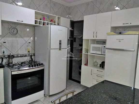 Imagem Casa com 4 Quartos à Venda, 220 m² em Cajazeiras - Fortaleza Imagem Casa com 4 Quartos à Venda, 220 m² em Cajazeiras - Fortaleza