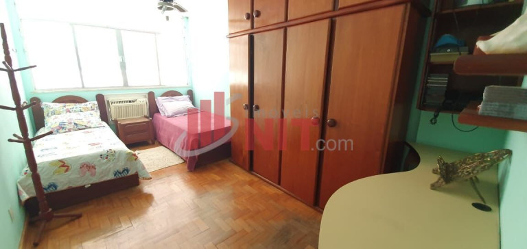 Imagem Apartamento com 3 Quartos à Venda, 146 m² em Icaraí - Niterói