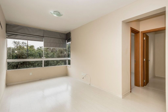 Imagem Imóvel com 2 Quartos à Venda, 89 m² em Cavalhada - Porto Alegre Imagem Imóvel com 2 Quartos à Venda, 89 m² em Cavalhada - Porto Alegre