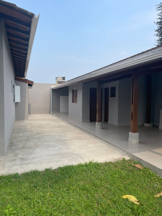 Imagem Casa com 2 Quartos à Venda, 110 m² em Flórida - Praia Grande