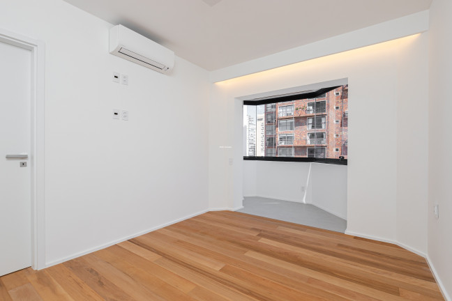 Imagem Imóvel com 3 Quartos à Venda, 151 m² em Vila Nova Conceição - São Paulo