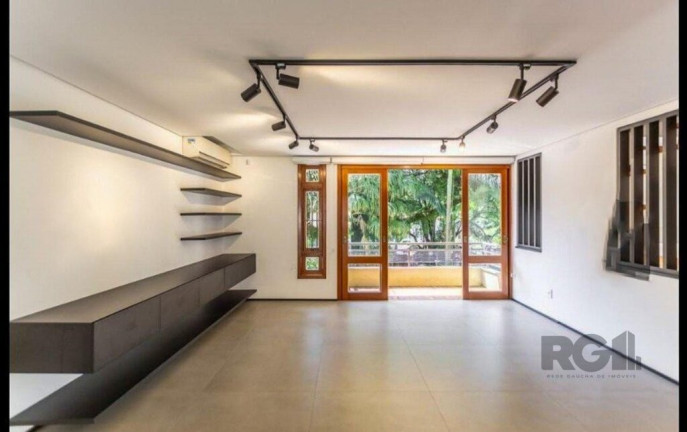 Imagem Casa com 3 Quartos à Venda, em Jardim Isabel - Porto Alegre Imagem Casa com 3 Quartos à Venda, em Jardim Isabel - Porto Alegre