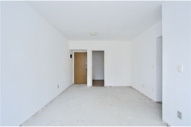 Imagem Imóvel com 3 Quartos à Venda, em Moema - São Paulo Imagem Imóvel com 3 Quartos à Venda, em Moema - São Paulo