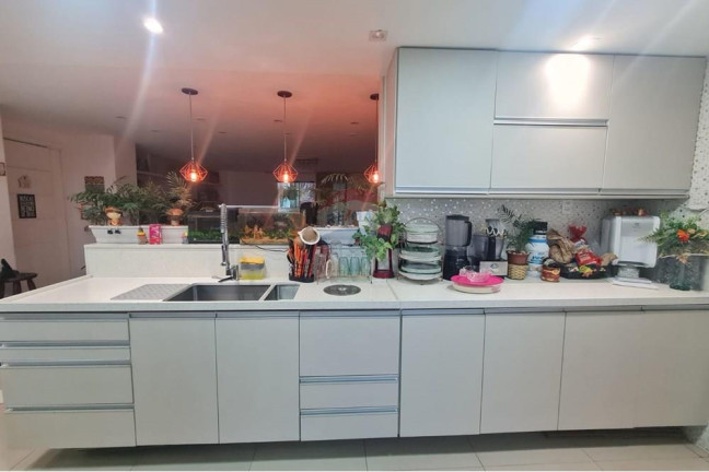 Imagem Apartamento com 4 Quartos à Venda, 171 m² em Jacarepaguá - Rio De Janeiro