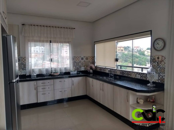 Imagem Casa com 5 Quartos à Venda, em Parque Vivaldi Leite Ribeiro - Poços De Caldas Imagem Casa com 5 Quartos à Venda, em Parque Vivaldi Leite Ribeiro - Poços De Caldas