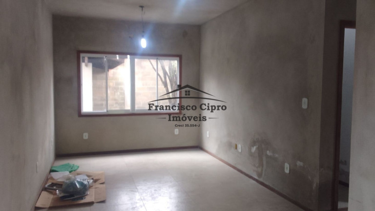 Imagem Sobrado com 2 Quartos à Venda, 121 m² em Jardim Bela Vista - Guaratinguetá Imagem Sobrado com 2 Quartos à Venda, 121 m² em Jardim Bela Vista - Guaratinguetá