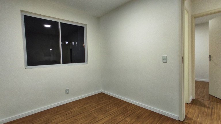 Imagem Apartamento com 2 Quartos à Venda, 40 m² em Jardim Itaqui - Campo Largo Imagem Apartamento com 2 Quartos à Venda, 40 m² em Jardim Itaqui - Campo Largo