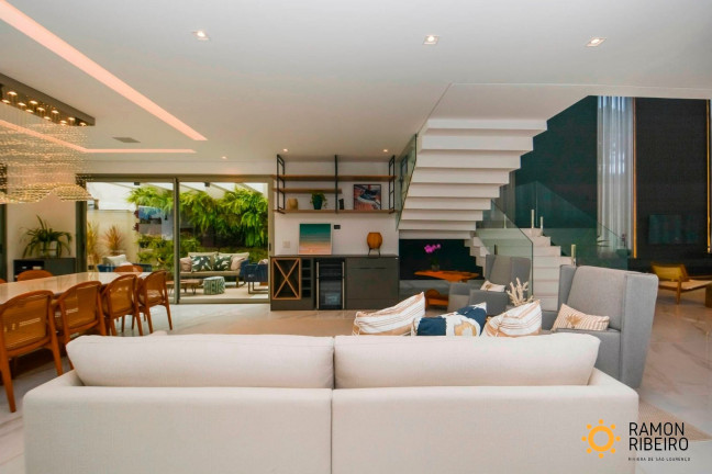 Imagem Imóvel com 6 Quartos à Venda, em Riviera - Bertioga Imagem Imóvel com 6 Quartos à Venda, em Riviera - Bertioga