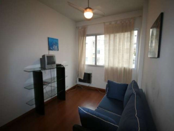 Imagem Imóvel com 2 Quartos para Temporada, em Copacabana - Rio De Janeiro Imagem Imóvel com 2 Quartos para Temporada, em Copacabana - Rio De Janeiro