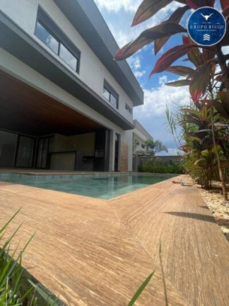 Imagem Casa de Condomínio com 4 Quartos à Venda, 376 m² em Jardins Verona - Goiânia Imagem Casa de Condomínio com 4 Quartos à Venda, 376 m² em Jardins Verona - Goiânia