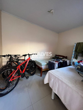 Imagem Casa com 3 Quartos à Venda, 180 m² em Santa Mônica - Feira De Santana Imagem Casa com 3 Quartos à Venda, 180 m² em Santa Mônica - Feira De Santana
