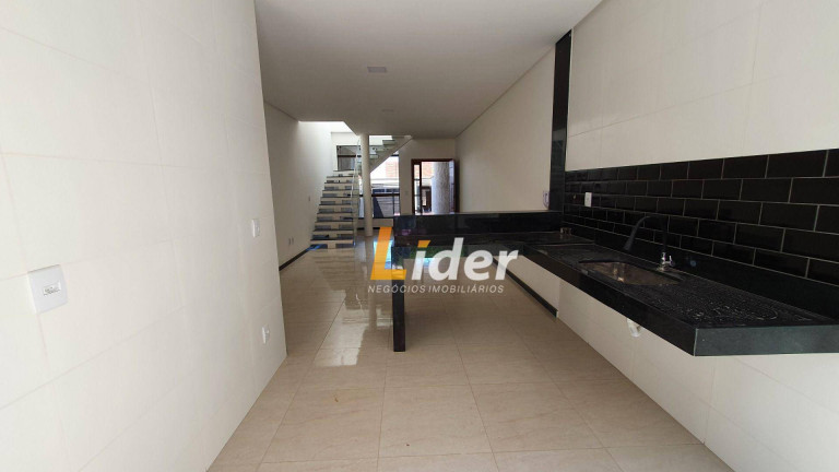 Imagem Casa com 3 Quartos à Venda, 151 m² em Aeroporto - Juiz De Fora