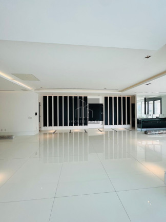 Imagem Apartamento com 2 Quartos à Venda, 322 m² em Centro - Santana De Parnaíba Imagem Apartamento com 2 Quartos à Venda, 322 m² em Centro - Santana De Parnaíba