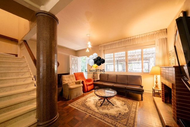 Imagem Casa com 3 Quartos à Venda, 156 m² em Petrópolis - Porto Alegre Imagem Casa com 3 Quartos à Venda, 156 m² em Petrópolis - Porto Alegre