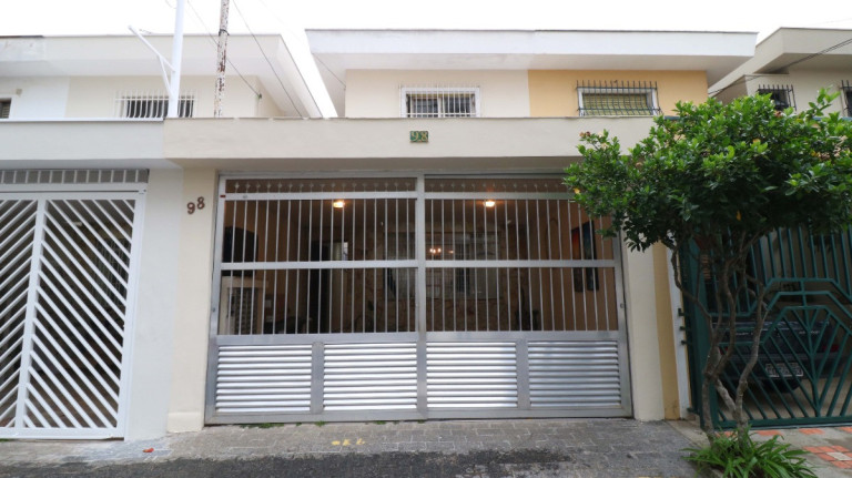 Imagem Sobrado com 5 Quartos à Venda, 200 m² em Vila São Francisco (zona Sul) - São Paulo Imagem Sobrado com 5 Quartos à Venda, 200 m² em Vila São Francisco (zona Sul) - São Paulo