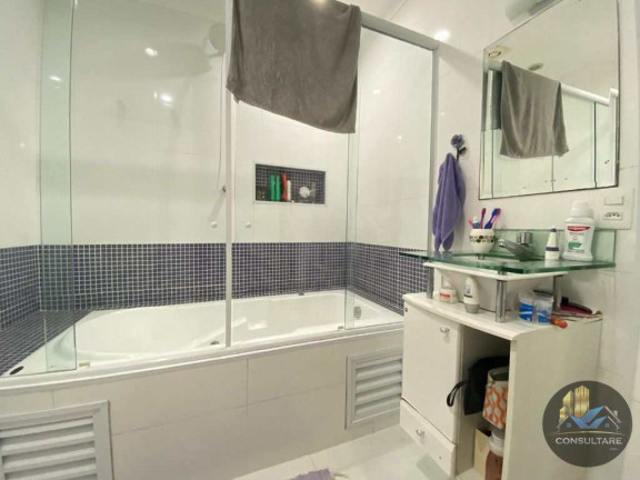 Imagem Casa com 4 Quartos à Venda, 212 m² em Embaré - Santos Imagem Casa com 4 Quartos à Venda, 212 m² em Embaré - Santos