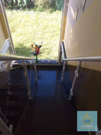 Imagem Sobrado com 4 Quartos à Venda, 291 m² em Canto Do Forte - Praia Grande Imagem Sobrado com 4 Quartos à Venda, 291 m² em Canto Do Forte - Praia Grande