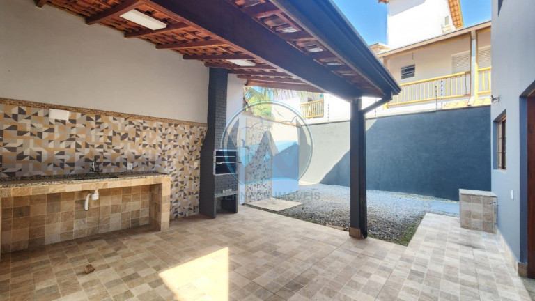 Imagem Sobrado com 6 Quartos à Venda, 300 m² em Perequê Açu - Ubatuba Imagem Sobrado com 6 Quartos à Venda, 300 m² em Perequê Açu - Ubatuba