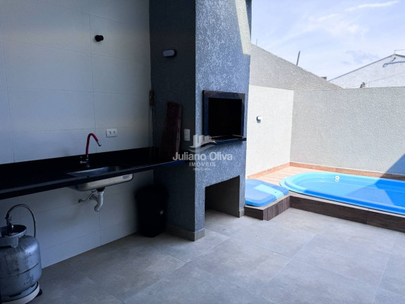 Imagem Casa com 3 Quartos à Venda, 112 m² em Barra Do Sai - Itapoá