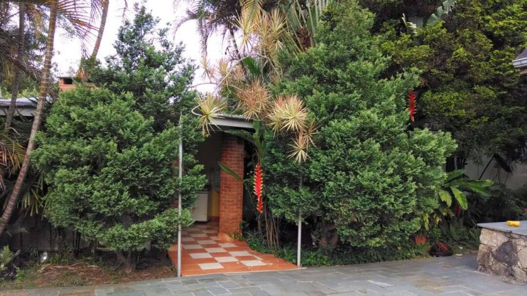 Imagem Casa com 4 Quartos à Venda, 540 m² em Gramado - Cotia Imagem Casa com 4 Quartos à Venda, 540 m² em Gramado - Cotia