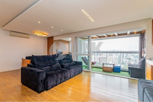 Apartamento com 3 Quartos à Venda, 120 m² em Menino Deus - Porto Alegre