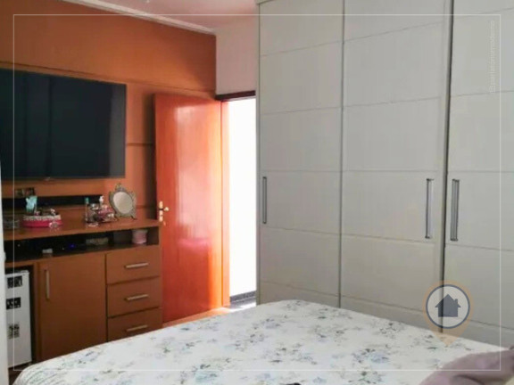 Imagem Casa com 4 Quartos à Venda, 220 m² em Vila Galvão - Guarulhos Imagem Casa com 4 Quartos à Venda, 220 m² em Vila Galvão - Guarulhos