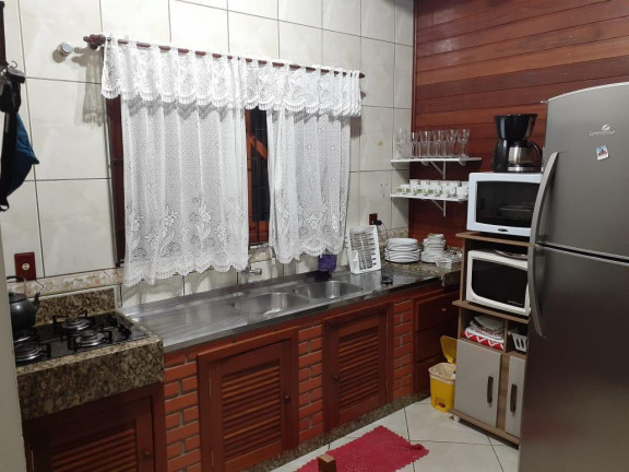Imagem Casa com 2 Quartos à Venda, 100 m² em Praia De Fora - Palhoça