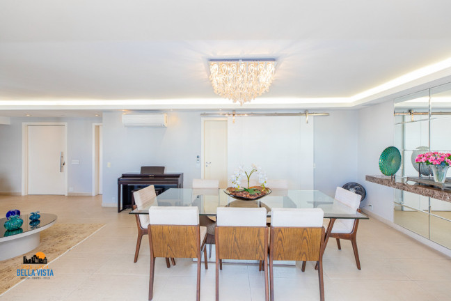 Imagem Apartamento com 3 Quartos à Venda, em Moema - São Paulo Imagem Apartamento com 3 Quartos à Venda, em Moema - São Paulo