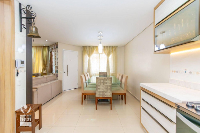 Imagem Sobrado com 3 Quartos à Venda, 160 m² em Xaxim - Curitiba