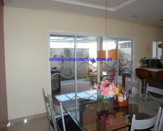 Imagem Casa com 4 Quartos à Venda, em Jardim Residencial Viena - Indaiatuba Imagem Casa com 4 Quartos à Venda, em Jardim Residencial Viena - Indaiatuba