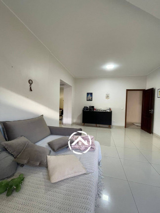 Imagem Casa com 4 Quartos à Venda, 420 m² em Jardim Cuiabá - Cuiabá Imagem Casa com 4 Quartos à Venda, 420 m² em Jardim Cuiabá - Cuiabá