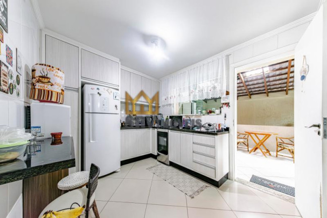 Imagem Sobrado com 3 Quartos à Venda, 235 m² em Atuba - Curitiba Imagem Sobrado com 3 Quartos à Venda, 235 m² em Atuba - Curitiba