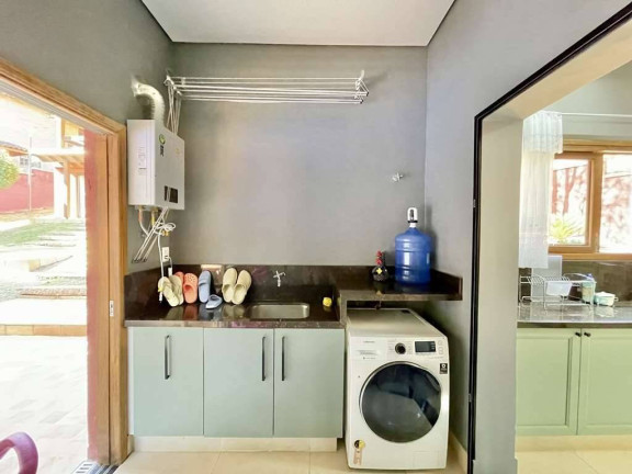 Imagem Casa com 4 Quartos à Venda, 1.400 m² em Chácara Dos Lagos - Carapicuíba Imagem Casa com 4 Quartos à Venda, 1.400 m² em Chácara Dos Lagos - Carapicuíba