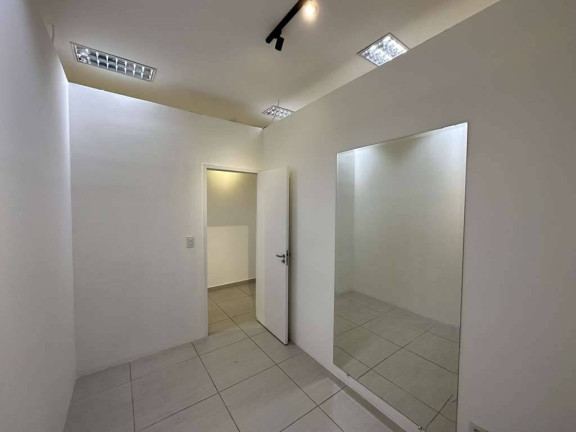 Imagem Sala Comercial à Venda, 56 m² em Granja Viana - Cotia Imagem Sala Comercial à Venda, 56 m² em Granja Viana - Cotia