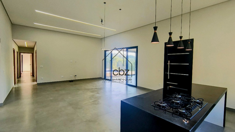 Imagem Casa com 3 Quartos à Venda, 250 m² em Ivoturucaia - Jundiaí Imagem Casa com 3 Quartos à Venda, 250 m² em Ivoturucaia - Jundiaí