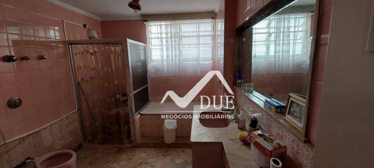 Imagem Apartamento com 3 Quartos à Venda, 228 m² em Gonzaga - Santos Imagem Apartamento com 3 Quartos à Venda, 228 m² em Gonzaga - Santos
