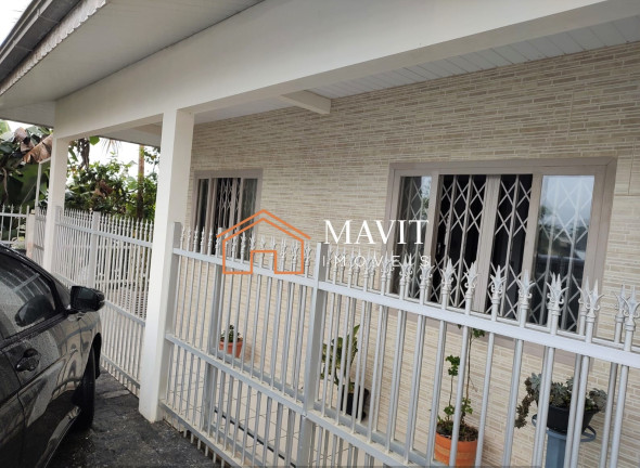 Imagem Casa com 3 Quartos à Venda, 211 m² em Iririú - Joinville Imagem Casa com 3 Quartos à Venda, 211 m² em Iririú - Joinville
