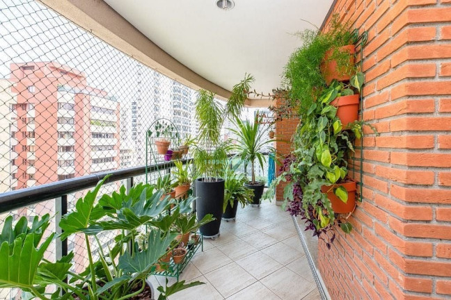 Imagem Apartamento com 3 Quartos à Venda, 161 m² em Moema - São Paulo