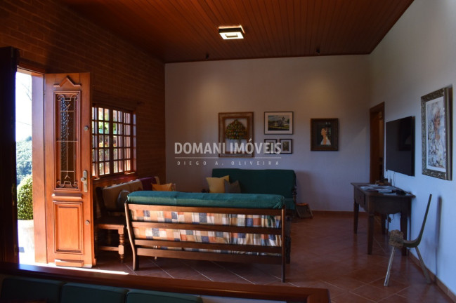 Imagem Casa com 4 Quartos à Venda, 195 m² em Região Do Parque Pedra Do Baú - Campos Do Jordão Imagem Casa com 4 Quartos à Venda, 195 m² em Região Do Parque Pedra Do Baú - Campos Do Jordão