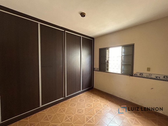 Imagem Casa com 4 Quartos à Venda, 176 m² em Santa Terezinha - Patos De Minas
