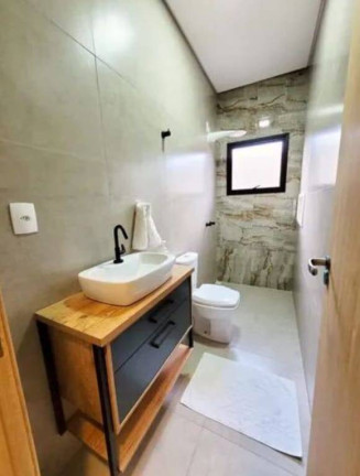 Imagem Casa com 3 Quartos à Venda, 250 m² em Caçapava Imagem Casa com 3 Quartos à Venda, 250 m² em Caçapava