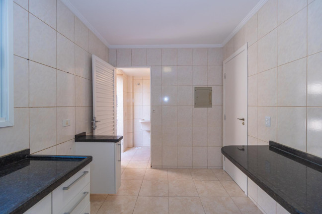 Imagem Sobrado com 3 Quartos para Alugar, 139 m² em Barreirinha - Curitiba Imagem Sobrado com 3 Quartos para Alugar, 139 m² em Barreirinha - Curitiba