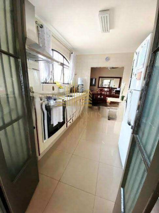 Imagem Sobrado com 3 Quartos à Venda, 244 m² em Jardim Santa Genebra - Campinas Imagem Sobrado com 3 Quartos à Venda, 244 m² em Jardim Santa Genebra - Campinas