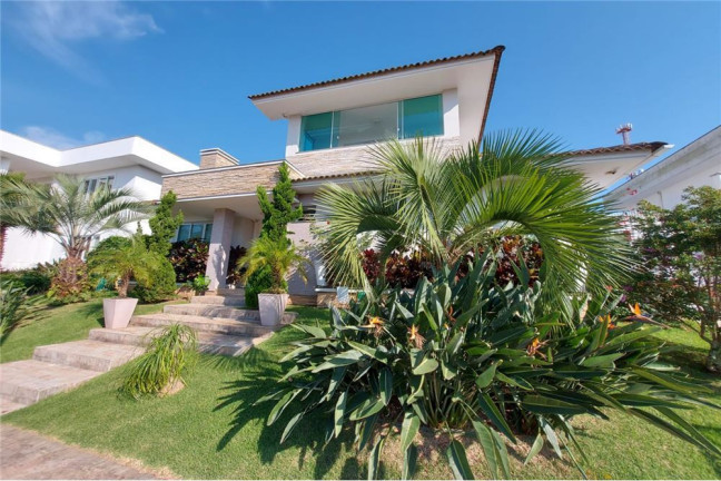 Imagem Casa com 4 Quartos à Venda, em Jurerê Internacional - Florianópolis Imagem Casa com 4 Quartos à Venda, em Jurerê Internacional - Florianópolis