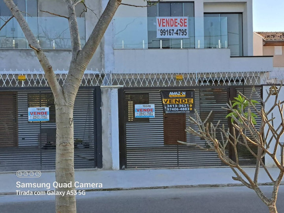 Imagem Sobrado com 3 Quartos à Venda, em Jardim Oásis - Taubaté Imagem Sobrado com 3 Quartos à Venda, em Jardim Oásis - Taubaté