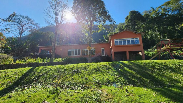 Imagem Casa com 5 Quartos à Venda, 550 m² em Cruzeiro - Teresópolis Imagem Casa com 5 Quartos à Venda, 550 m² em Cruzeiro - Teresópolis